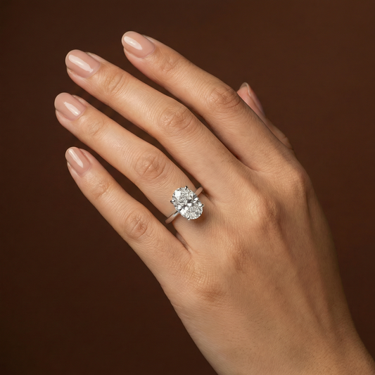 3.00ct Oval Cut Solitaire Engagement Ring - D/E, VVS/VS - IGI - 18ct White Gold