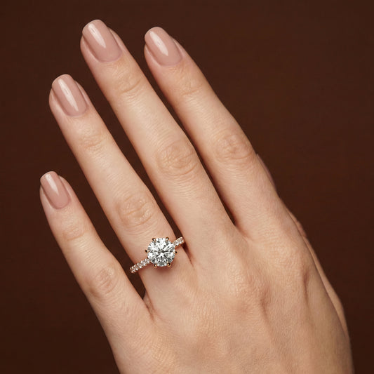 6 Claw Round Brilliant Cut with Diamond Shoulders Engagement Ring - 2ct+, E/F, VVS - 18ct Yellow Gold