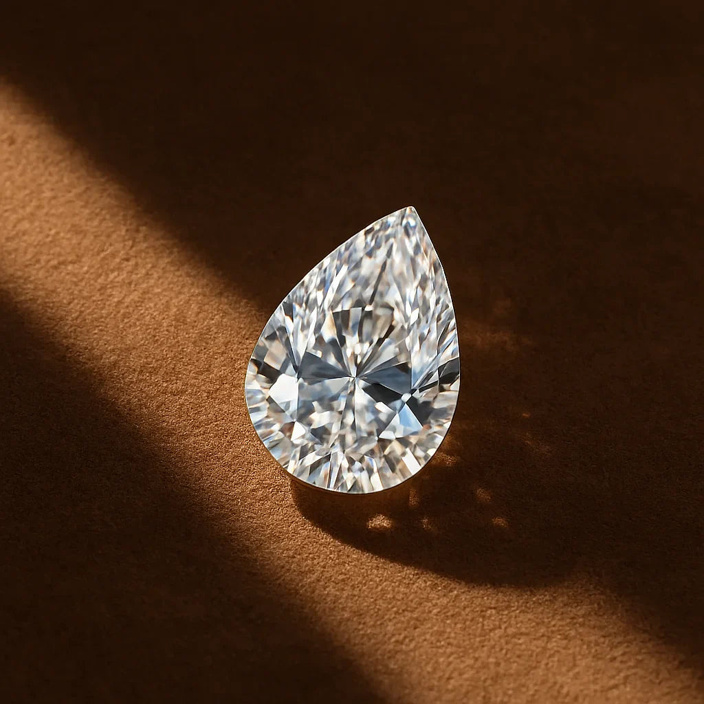Pear Cut Engagement Rings