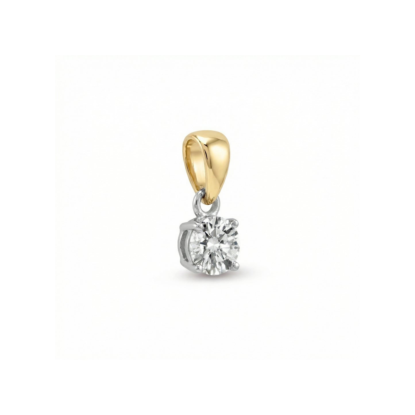 Lab Grown Diamond Claw Set Pendant in 18ct Yellow Gold