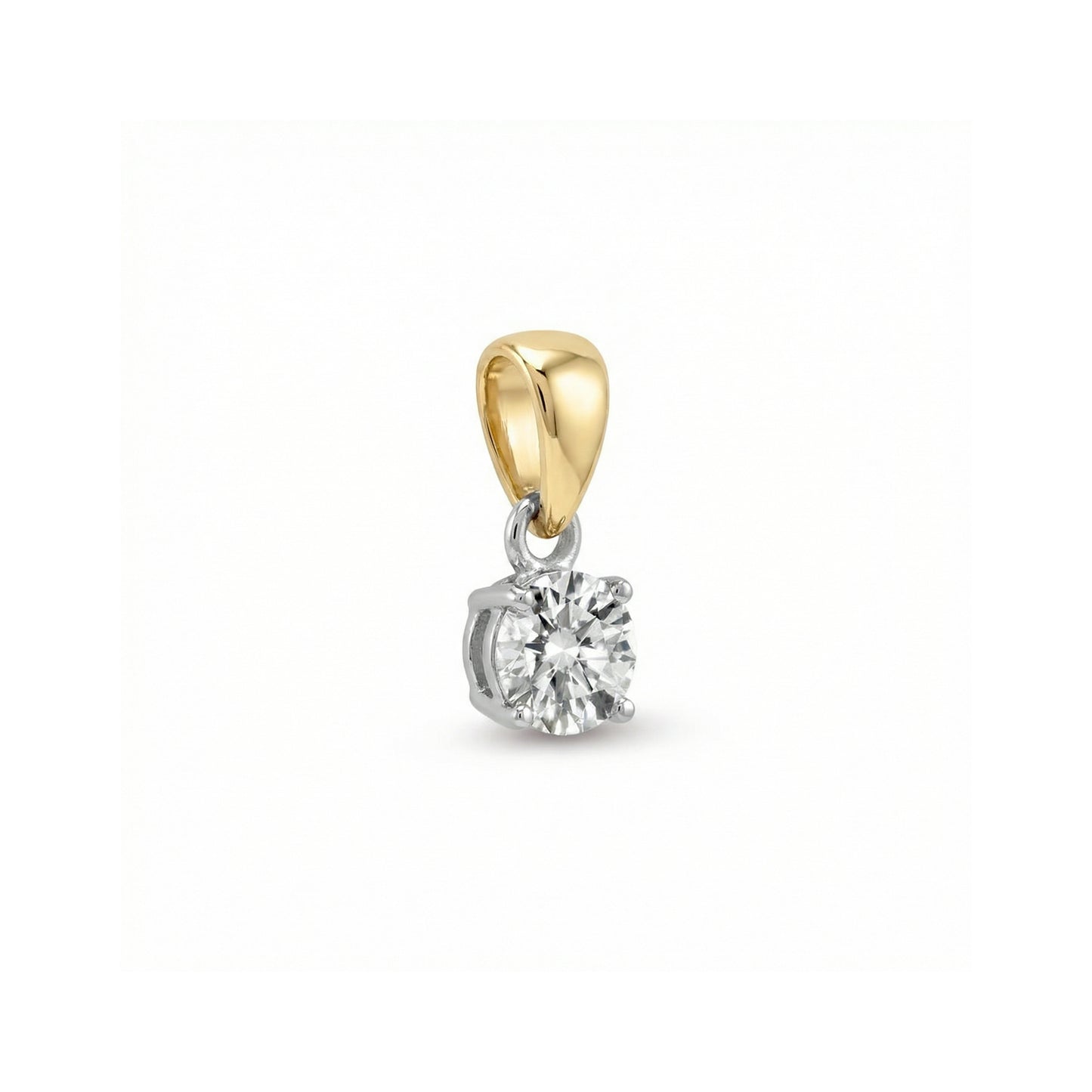 Lab Grown Diamond Claw Set Pendant in 18ct Yellow Gold