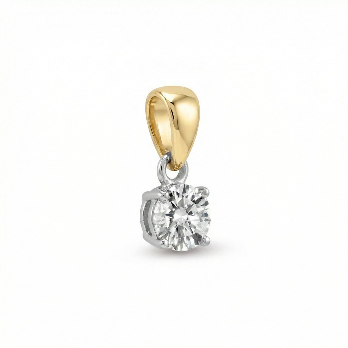 Lab Grown Diamond Claw Set Pendant in 18ct Yellow Gold